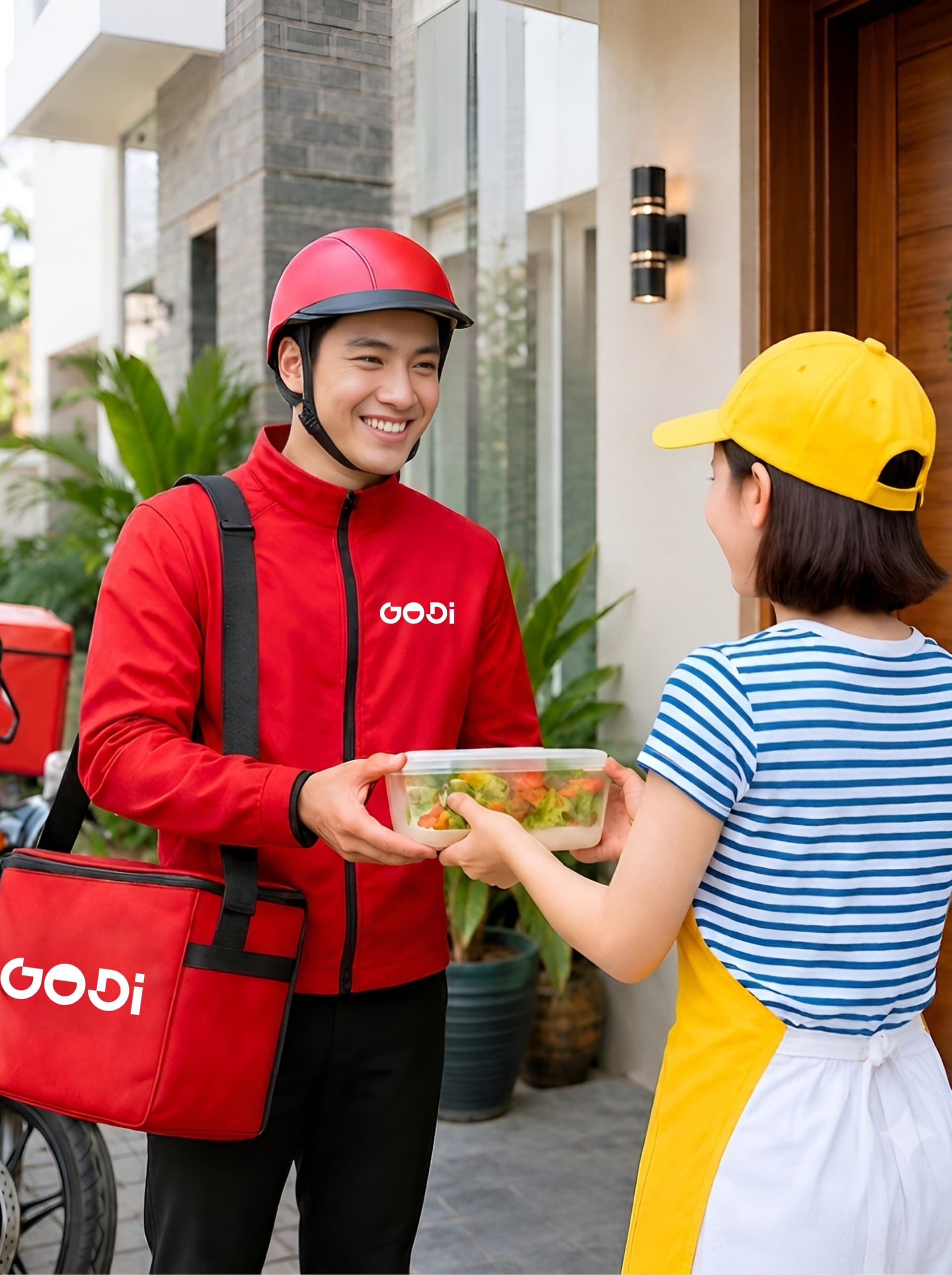 Tài xế giao hàng GODI đến trước cửa